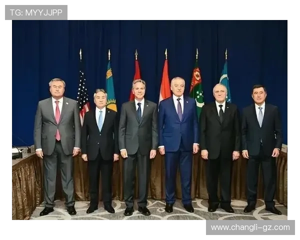 乌克兰与美国实力对比分析：两国在军事和经济领域的差距探讨